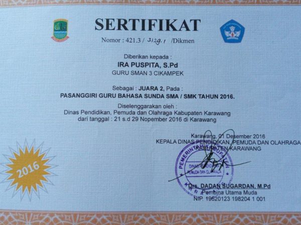 Juara 2 Pasanggiri Guru Bahasa Sunda SMA Kab. Karawang